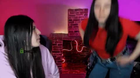 Snapshot of foxy_tease_ chatting on January 16, 8:13 pm foxy_tease_ online show from January 16, 8:13 pm