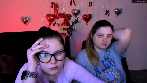 Snapshot of foxy_tease_ chatting on February 21, 8:10 pm foxy_tease_ online show from February 21, 8:10 pm