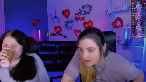Snapshot of foxy_tease_ chatting on February 27, 7:58 pm foxy_tease_ online show from February 27, 7:58 pm