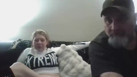 foxyfang online show from March 2, 3:45 am