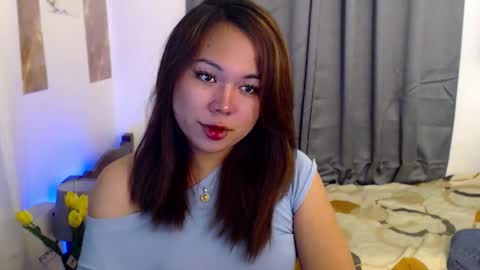 Ms. FOX online show from March 17, 10:29 am