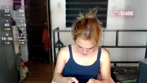 Snapshot of foxyinnocentstar chatting on January 20, 10:18 am jenny online show from January 20, 10:18 am