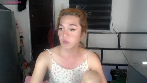 Snapshot of foxyinnocentstar chatting on January 30, 9:36 am jenny online show from January 30, 9:36 am