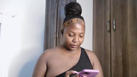 Kayla online show from December 1, 12:26 am