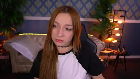 Maya online show from May 21, 1:07 pm