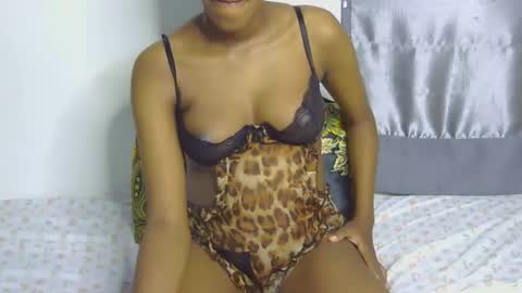 foxypennyy online show from November 20, 6:57 am