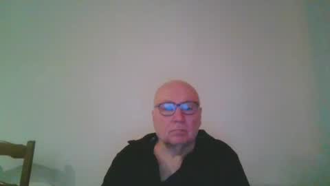 Snapshot of fra94 chatting on February 7, 9:51 pm fra94 online show from February 7, 9:51 pm