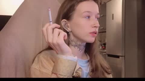 fran_bow online show from February 9, 3:32 am