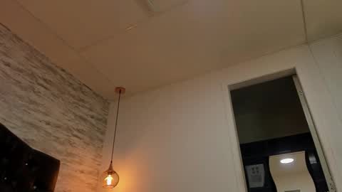          online show from February 20, 3:14 am