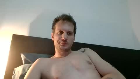 francesito online show from November 26, 1:39 am