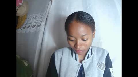 francine925426 online show from December 16, 6:29 am