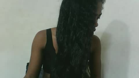 francinealdy online show from November 12, 8:15 am