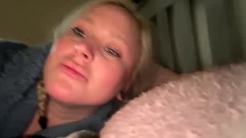 Snapshot of francis_digby chatting on February 11, 3:06 pm Francis Digby online show from February 11, 3:06 pm