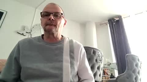 Snapshot of franciscomalin chatting on February 14, 11:31 am franciscomalin online show from February 14, 11:31 am