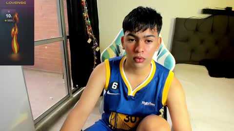 Snapshot of franco_rizzo01 chatting on December 3, 9:23 pm frank online show from December 3, 9:23 pm