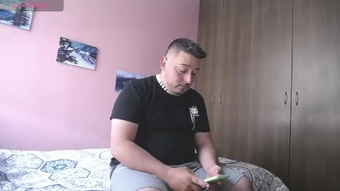 Juan online show from April 13, 8:58 pm