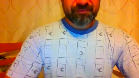 Snapshot of frank84848 chatting on September 22, 7:27 pm Frank online show from September 22, 7:27 pm