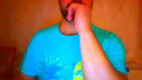 Snapshot of frank84848 chatting on October 28, 9:39 pm Frank online show from October 28, 9:39 pm