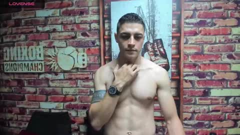 Snapshot of frank_millers chatting on January 22, 2:24 pm Frank online show from January 22, 2:24 pm