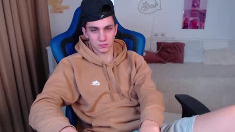 Frank online show from December 4, 6:00 am