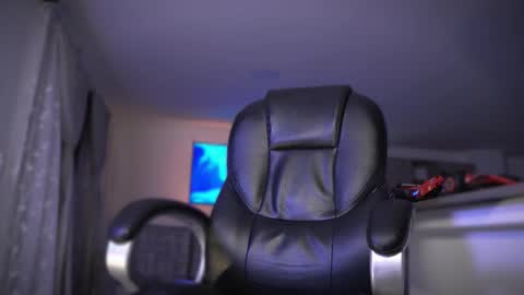 Frank Farrell. Hey remember to give me a thumbs up Ty online show from September 23, 4:26 am