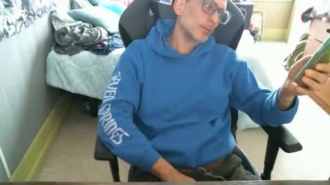 Snapshot of franklindatanklin chatting on February 5, 6:01 pm franklindatanklin online show from February 5, 6:01 pm