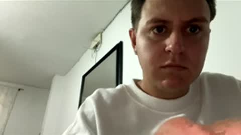 Snapshot of franklinm_7777 chatting on January 5, 11:30 pm franklinm_7777 online show from January 5, 11:30 pm