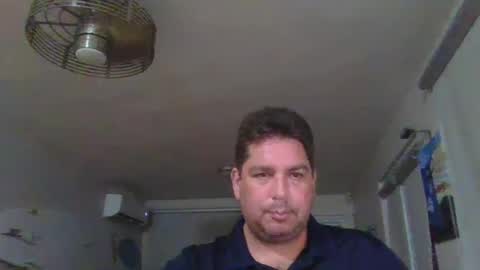 Snapshot of frankorican chatting on February 7, 3:34 am frankorican online show from February 7, 3:34 am