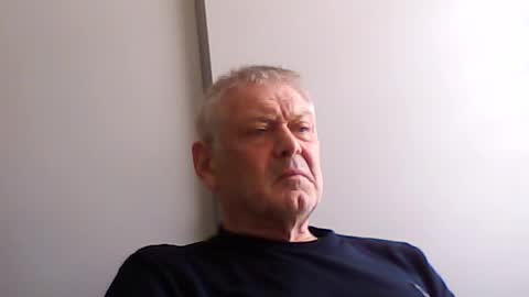 frannkboy61 online show from June 16, 12:19 pm