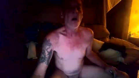 Snapshot of frantzkerry chatting on April 16, 2:01 am frantzkerry online show from April 16, 2:01 am