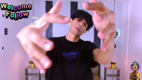 Snapshot of franvill_trato chatting on September 19, 7:58 pm Franvill trato online show from September 19, 7:58 pm