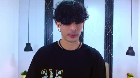 Snapshot of franvill_trato chatting on September 27, 7:30 pm Franvill trato online show from September 27, 7:30 pm