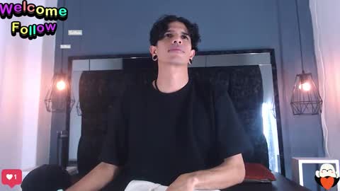 Snapshot of franvill_trato chatting on October 8, 7:44 pm Franvill trato online show from October 8, 7:44 pm