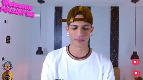 Snapshot of franvill_trato chatting on October 14, 7:03 pm Franvill trato online show from October 14, 7:03 pm