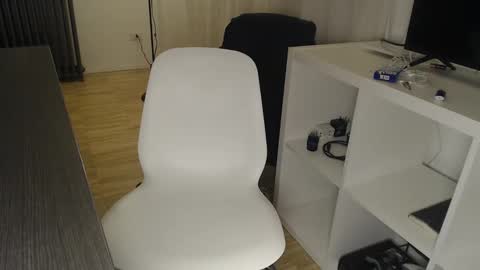 Snapshot of frasalv chatting on November 29, 8:23 pm francescosal online show from November 29, 8:23 pm