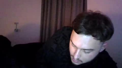 fratersphere568408 online show from April 12, 5:23 am