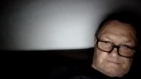 Wolfi online show from October 24, 5:26 am