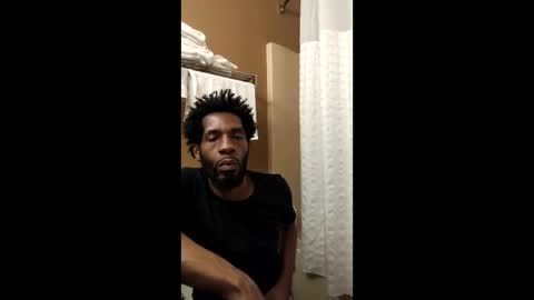 freak179602 online show from June 6, 9:14 am