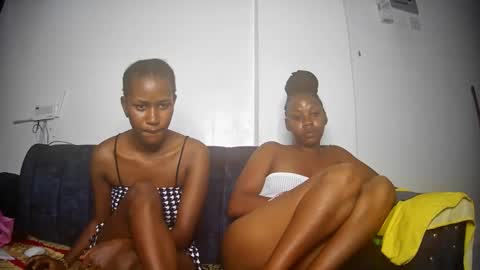 Snapshot of freaky216738 chatting on January 13, 7:43 am freakyLucy online show from January 13, 7:43 am