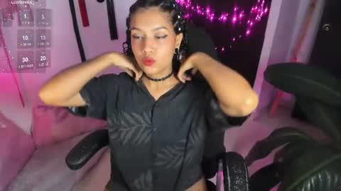Lia Gomez online show from June 19, 11:52 pm