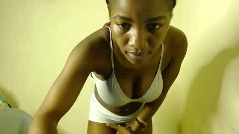 Snapshot of freaky_shamzzy chatting on February 19, 12:12 pm shamika online show from February 19, 12:12 pm