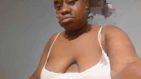 freaky slut5 online show from November 30, 6:45 pm