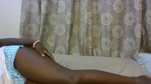 Freakies online show from November 14, 7:07 am