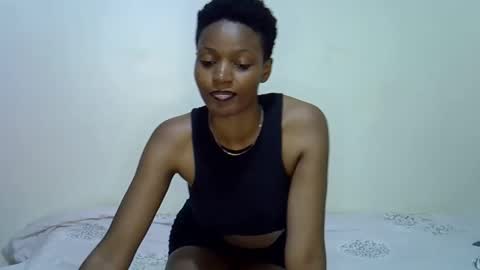 mia  online show from January 11, 7:41 pm