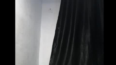 freakyslut30 online show from January 26, 1:52 am