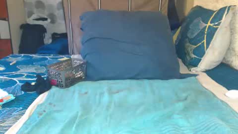 Snapshot of freakyteaser1990 chatting on October 25, 5:26 am Mandy online show from October 25, 5:26 am