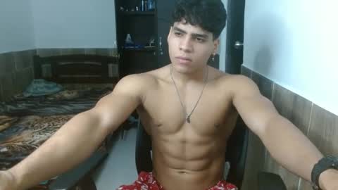 Esteban online show from October 9, 1:36 am