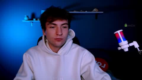 Snapshot of fred_strong chatting on November 29, 7:50 pm Freddy online show from November 29, 7:50 pm