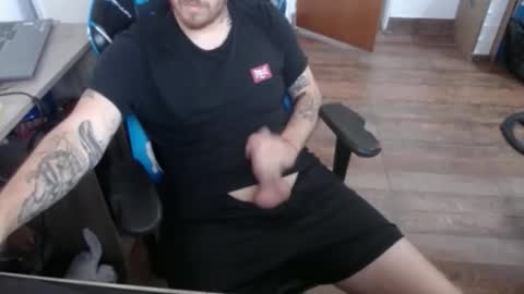 Snapshot of fredbkl2 chatting on November 25, 8:09 pm fredbkl2 online show from November 25, 8:09 pm