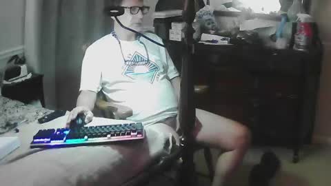 freddiespaghetti online show from June 21, 2:03 am